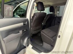 TOYOTA Hilux 2,4D Double Cab Comfort 4x4 Hardtop Autom.