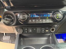 TOYOTA Hilux 2,4D Double Cab Comfort 4x4 Hardtop Autom.