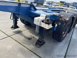 RENDERS-HAS O4/DA 08 EURO 800 CONTAINERCHASSIS