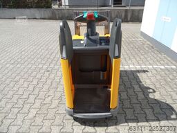 Christophorus Nutzfahrzeuge GmbH Christophorus Nutzfahrzeuge GmbH Christophorus Nutzfahrzeuge GmbH