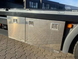 MAN TGX 26.440 6x2-4 LL Maschinen Transporter