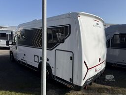 BÜRSTNER Signature SFT 7.0 180 PS, 18 Zoll, AHK, Markise