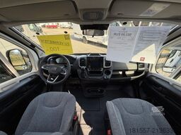 BÜRSTNER Signature SFT 7.0 180 PS, 18 Zoll, AHK, Markise