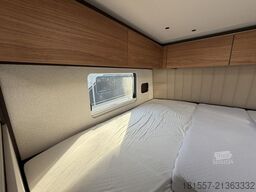 BÜRSTNER Signature SFT 7.0 180 PS, 18 Zoll, AHK, Markise