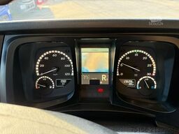 MERCEDES-BENZ ANTOS 1832 L Getränkekoffer 6,35 m Türen