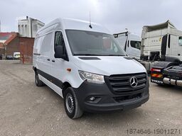 Mercedes-Benz Sprinter 317 CDI L2H2
