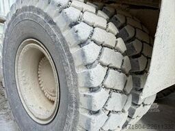 Caterpillar 775G