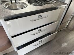 Bürstner Averso 535 TL Harmony Line Mover, 2000 kg, SAT