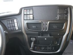 Iveco Stralis 460 E6 tractor unit/ Sleeper cab
