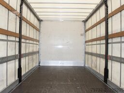 MAN TGL 8.220   Plane   AHK   6,1 m   Luft   Klima