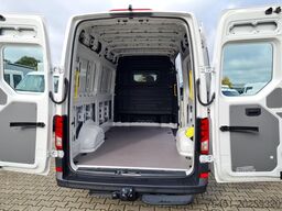VW Crafter 35 Kasten TDI MR L3h3 Standheiz AHK