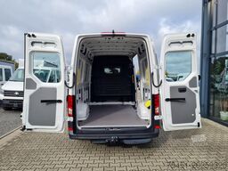 VW Crafter 35 Kasten TDI MR L3h3 Standheiz AHK