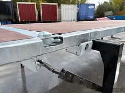 Bowmann BDF-System, 7.450 mm lang, mit TWIST-LOCKS im Rahmen für Transport von 20 Fuß Containern