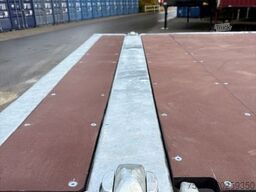 Bowmann BDF-System, 7.450 mm lang, mit TWIST-LOCKS im Rahmen für Transport von 20 Fuß Containern