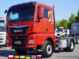 MAN TGX 18.510 4x4 tractor unit / 510 HP / S