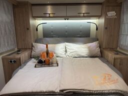 EURAMOBIL Profila RS 720 QF Tageszulassung Luftfeder Alde