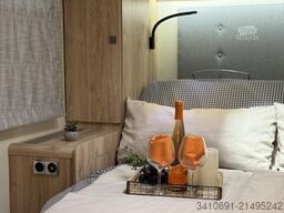 EURAMOBIL Profila RS 720 QF Tageszulassung Luftfeder Alde