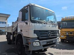 MERCEDES-BENZ Actros 1841 / 4X4 ALLRAD / Kipper+Kran /WENIG KM