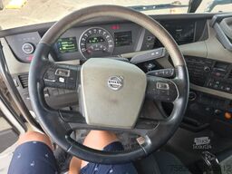 VOLVO FH 500 / 6X4 / EEV / 18m Atlas Kran