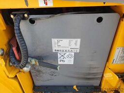 Jungheinrich EFG 215 / Triplex: 4.25m! / SS / 4.297h!