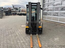 Jungheinrich EFG 215 / Triplex: 4.25m! / SS / 4.168h / 2024