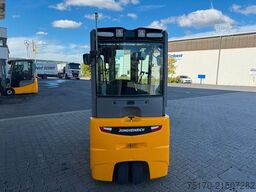 Jungheinrich EFG 215 / Triplex: 4.25m! / SS / nur 2.865h!