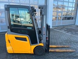 Jungheinrich EFG 215 / Triplex: 4.25m! / SS / nur 995h! Waage