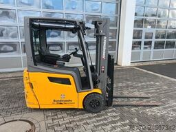 Jungheinrich EFG 218 / Triplex 4.30m / SS / nur 1.738h