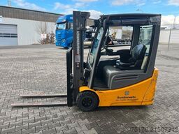 Jungheinrich EFG 218 / Triplex 4.30m / SS / nur 1.738h