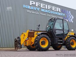 JCB 535-125 Diesel, 4x4x4 Drive, 12.5m Lifting Height,