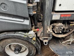 Schmidt Wasa 300+ Sweeper