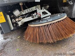 Schmidt Wasa 300+ Sweeper