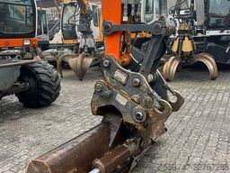 Liebherr A 311 Litronic