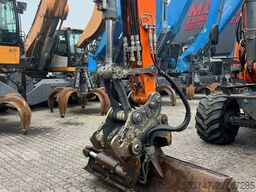 Liebherr A 311 Litronic