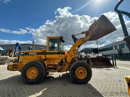Volvo L90C