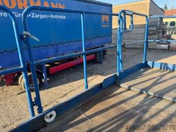 UP Right INC LX 41 D / Scherenhebebühne