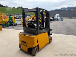Jungheinrich EFG 320