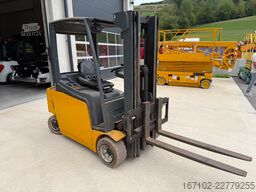 Jungheinrich EFG 320