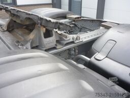 DAF XF 530 6x2-4  FTG