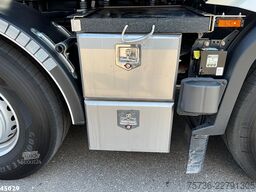 DAF FAX XF 530 Euro 6 HMF 95 Tonmeter laadkraan + F...