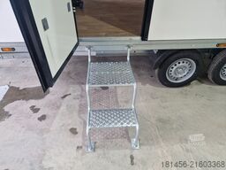 trailershop sale Event Messe Präsentation Bühne direkt