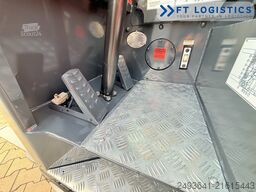 Combilift CB3000 DIESEL FULL CABIN TRIPLEX 6550