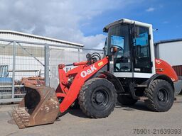 O&K Radlader L5.5 mit Schaufel und Gabel
