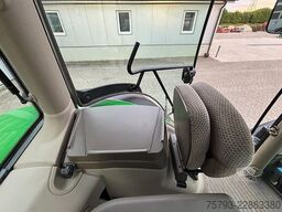 John Deere 6210R