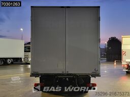 Mercedes Atego 816 4X2 8tonner Manual gearbox Cruisecont...