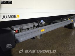 Mercedes Atego 816 4X2 8tonner Manual gearbox Cruisecont...