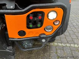 Mercedes-Benz Unimog U435