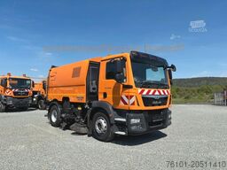 MAN TGM 12.250 Faun Viajet Kehrwerk Li.+Re.+Heckabs.