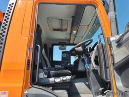 MAN TGM 12.250 Faun Viajet Kehrwerk Li.+Re.+Heckabs.