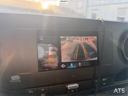 Mercedes-Benz Sprinter 516 CDI Van with Tail Lift and Tachograph